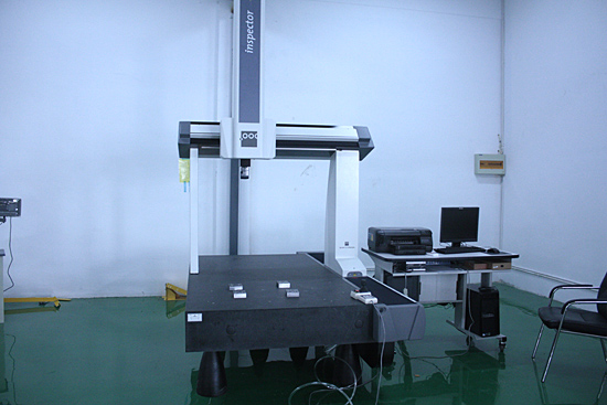 塑料包裝材料需向綠色環(huán)?？待R